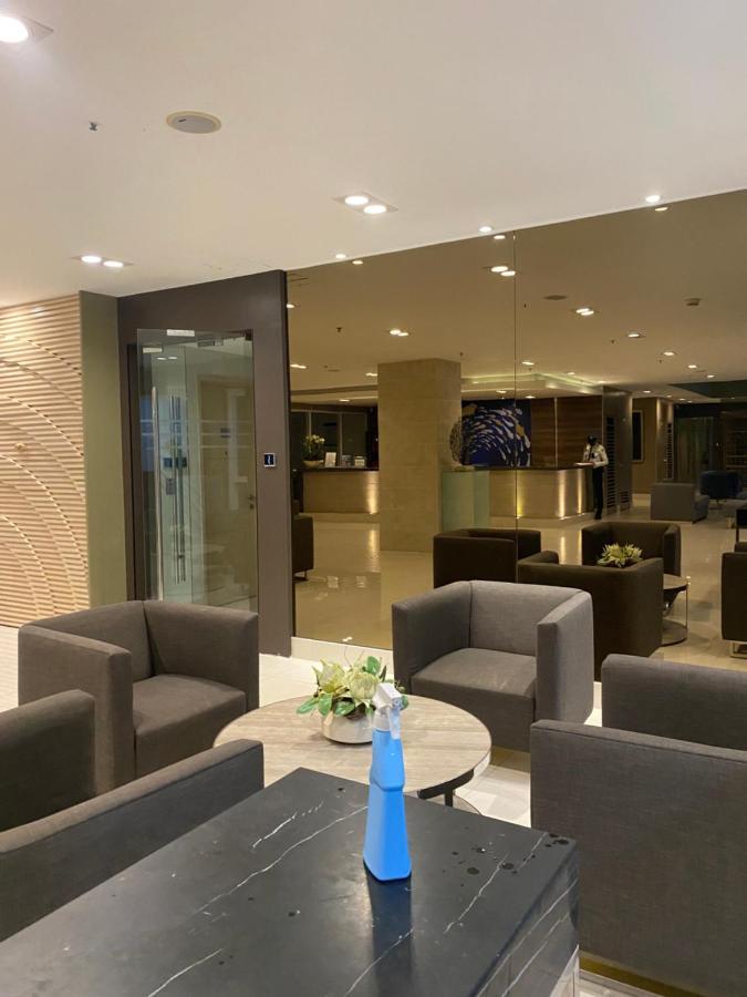 Azenith Staycation At Sea Residences Moa Pasay Exteriör bild
