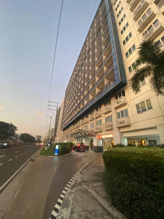 Azenith Staycation At Sea Residences Moa Pasay Exteriör bild