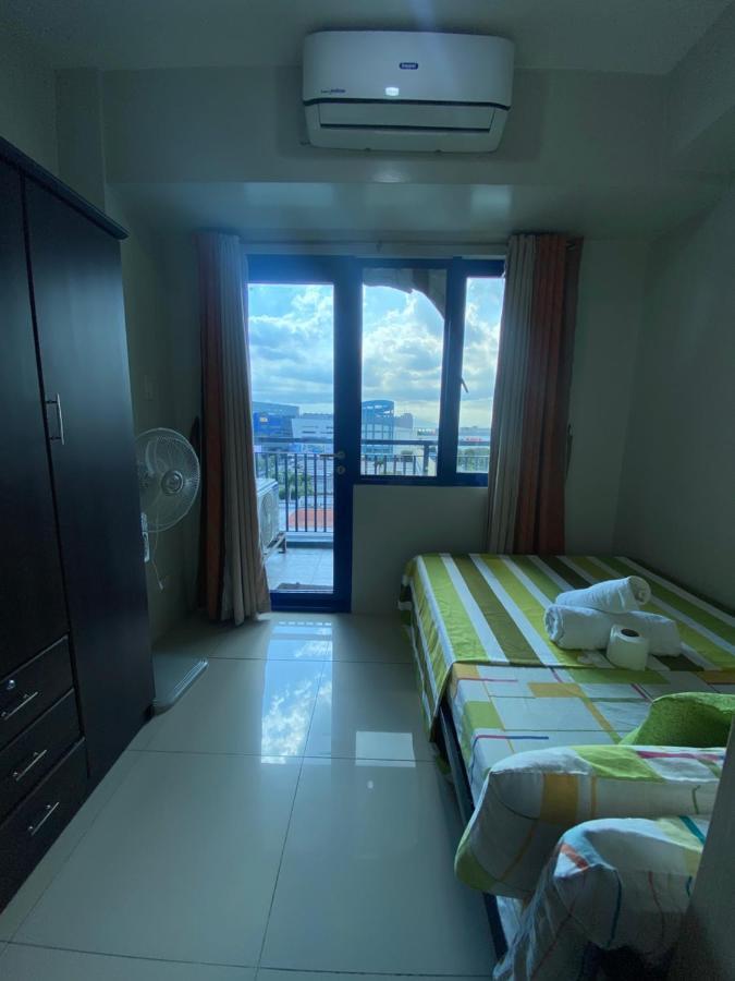 Azenith Staycation At Sea Residences Moa Pasay Exteriör bild