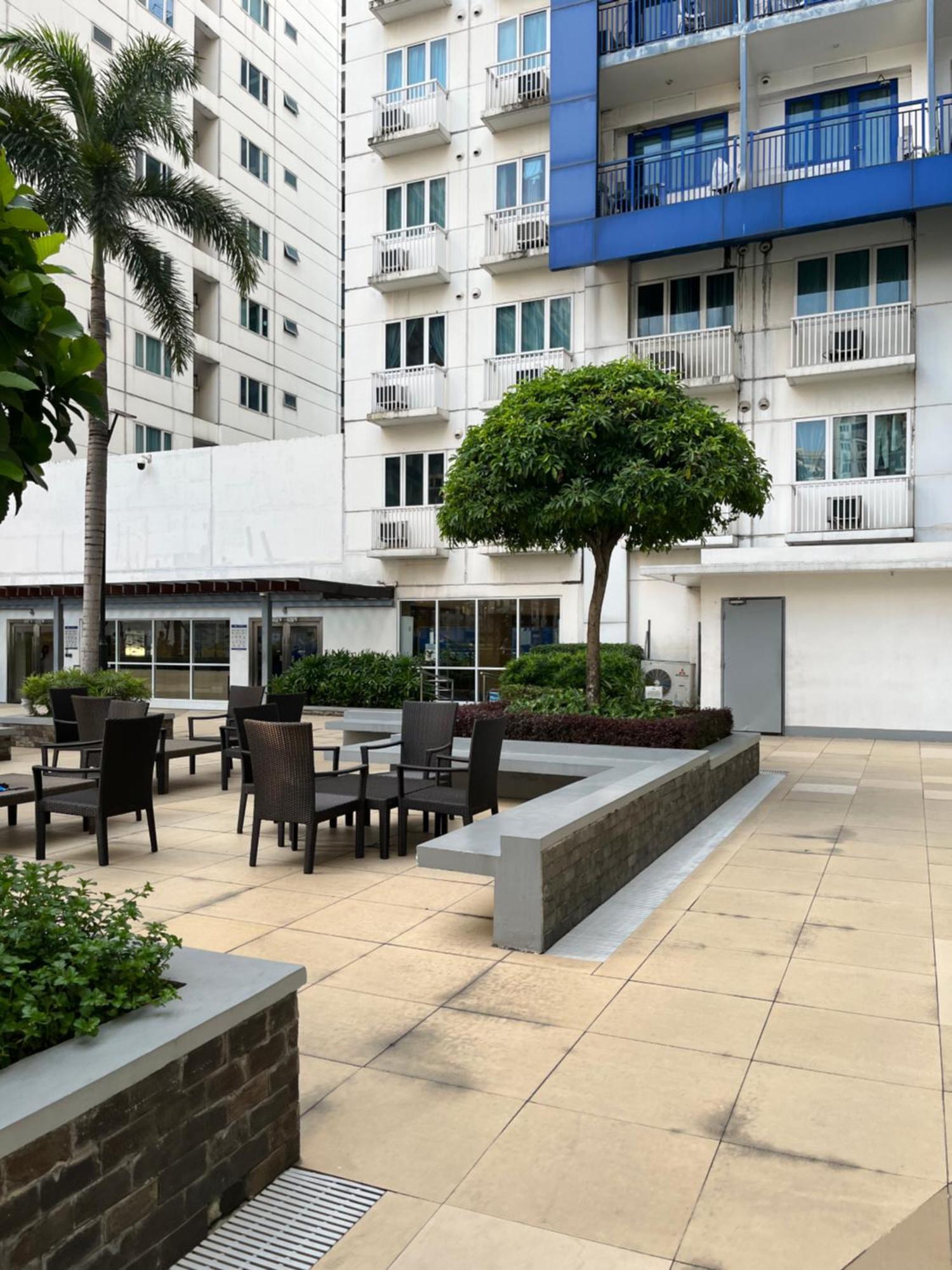 Azenith Staycation At Sea Residences Moa Pasay Exteriör bild