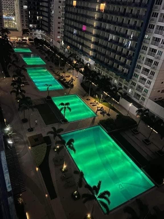 Azenith Staycation At Sea Residences Moa Pasay Exteriör bild