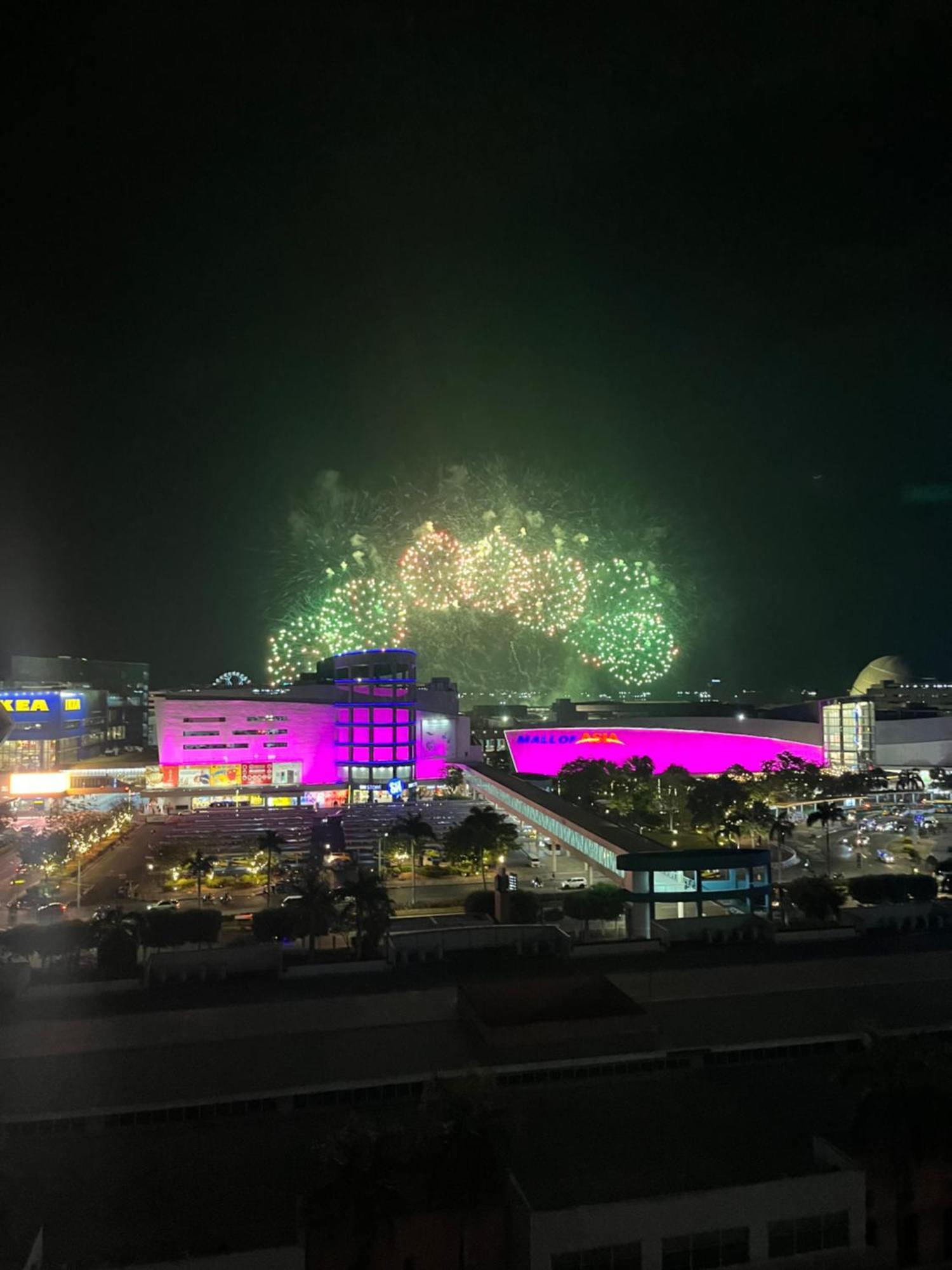 Azenith Staycation At Sea Residences Moa Pasay Exteriör bild